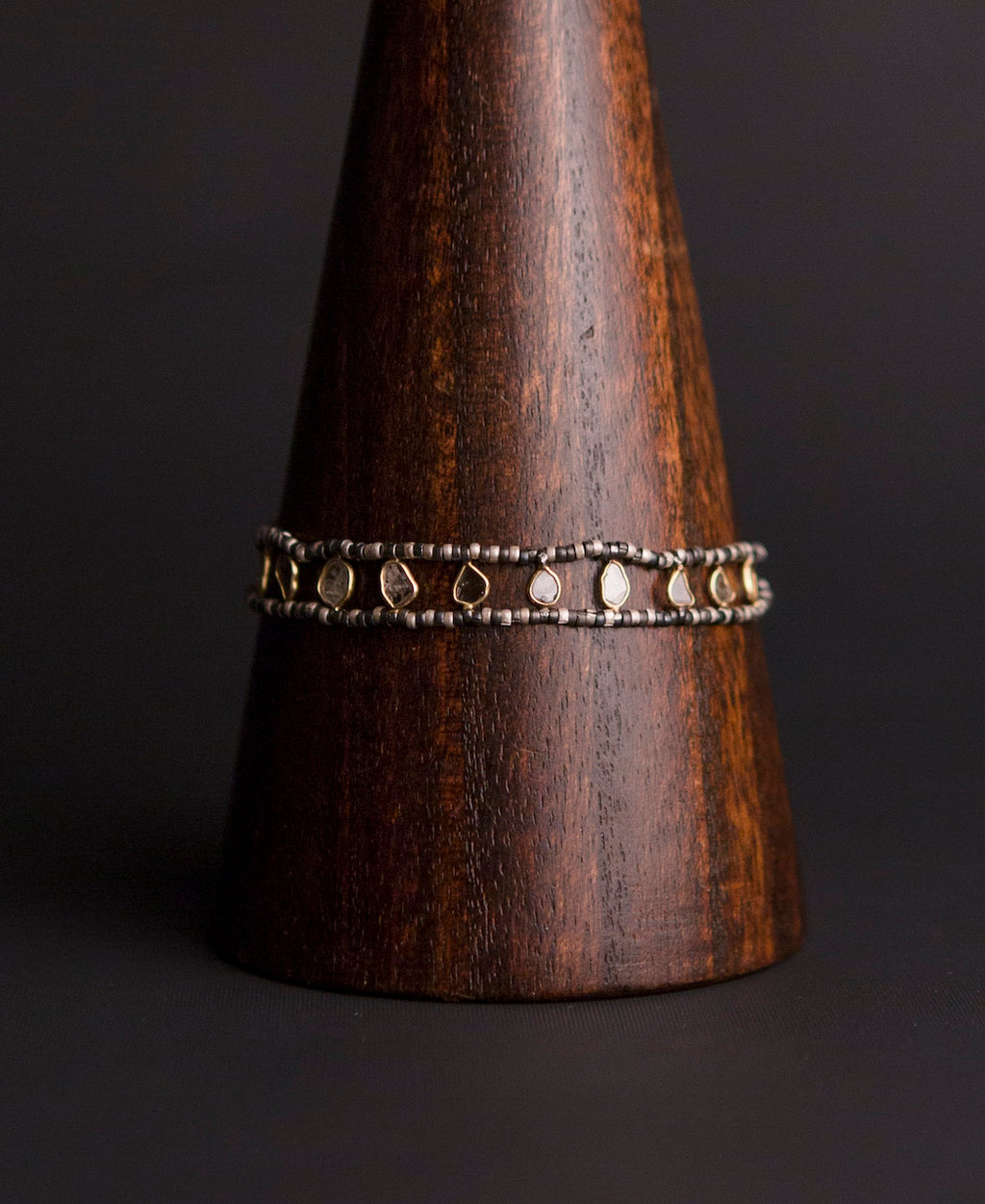 Diamond uncut and oxidised silver bracelet