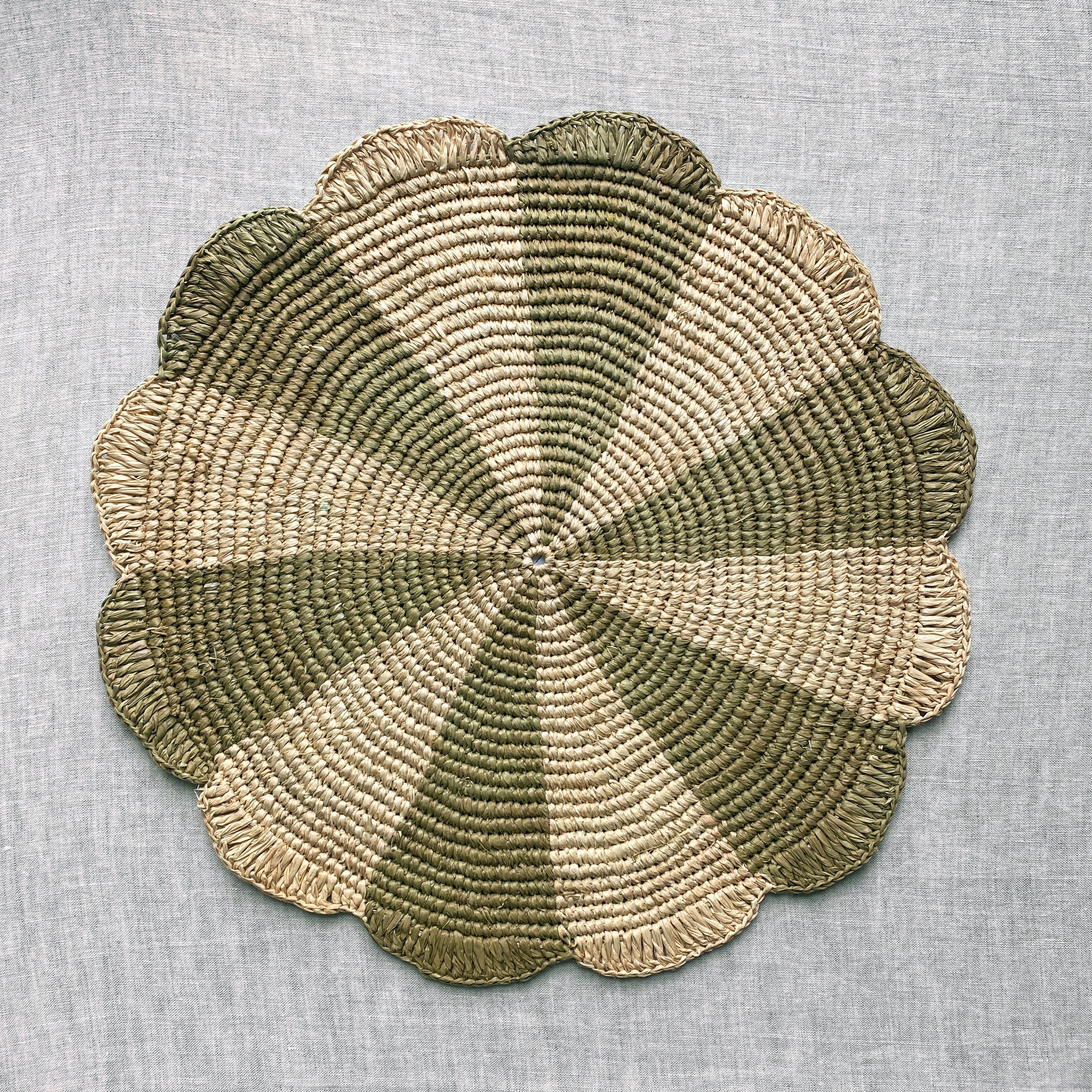 Olive Scalloped Placemat
