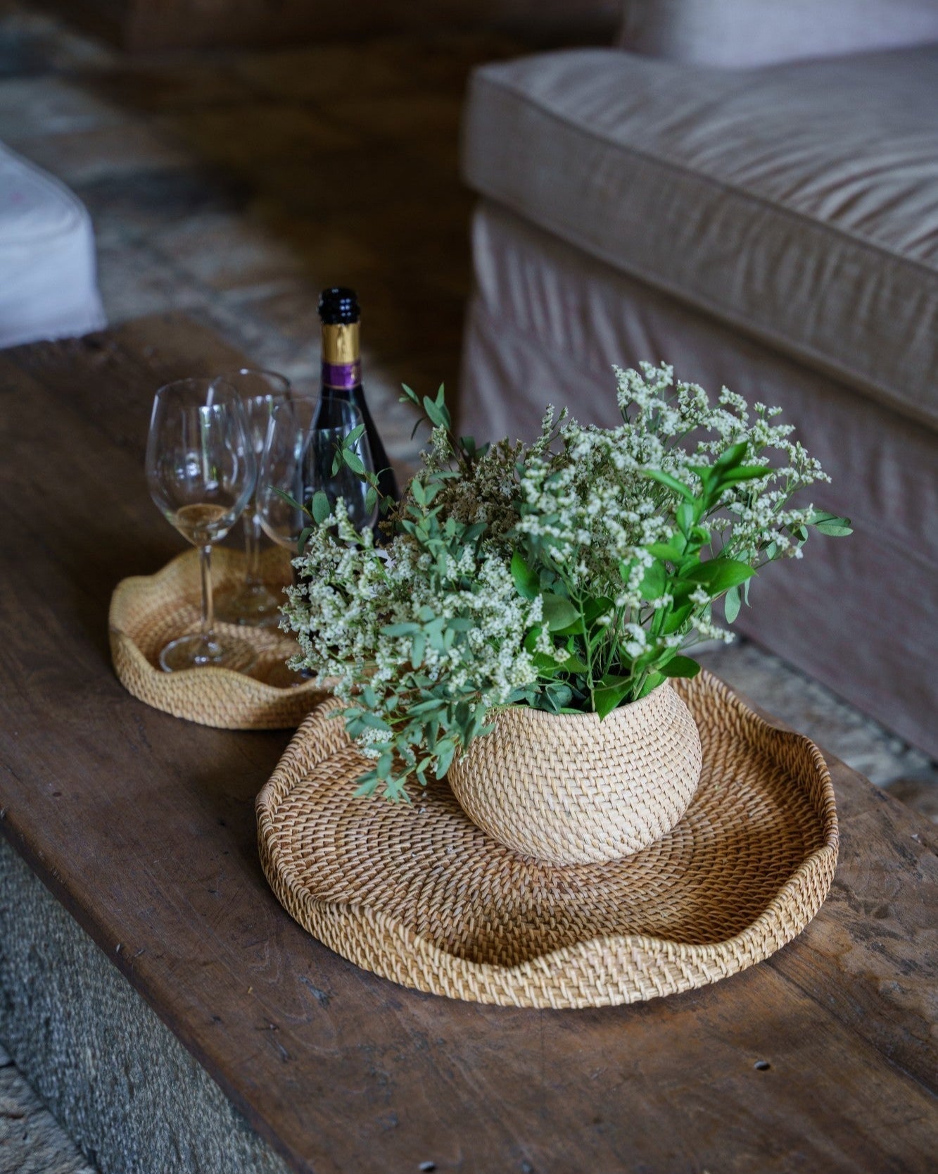 Solva Round Scallop Tray