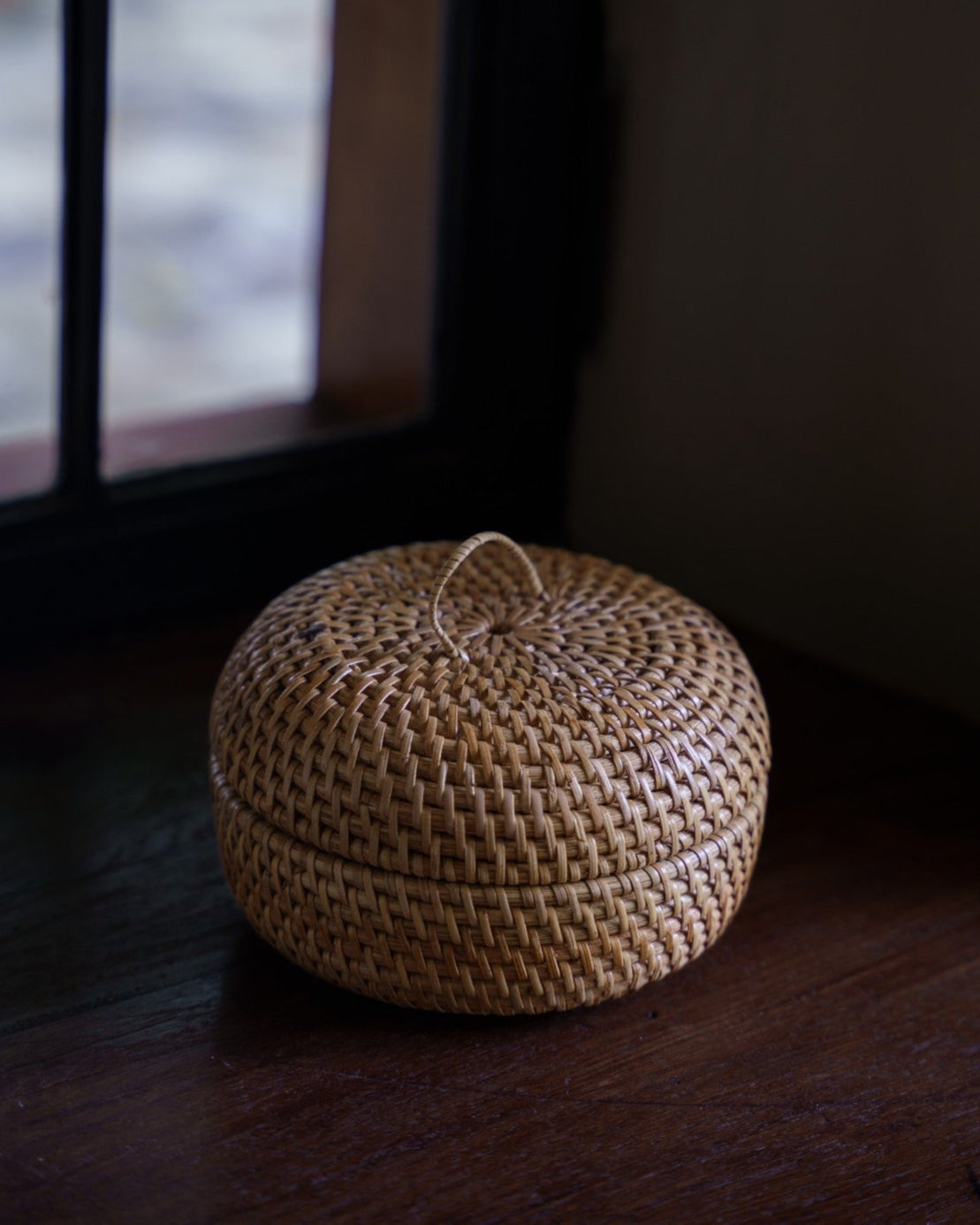 Talise Round Trinket Box with Lid
