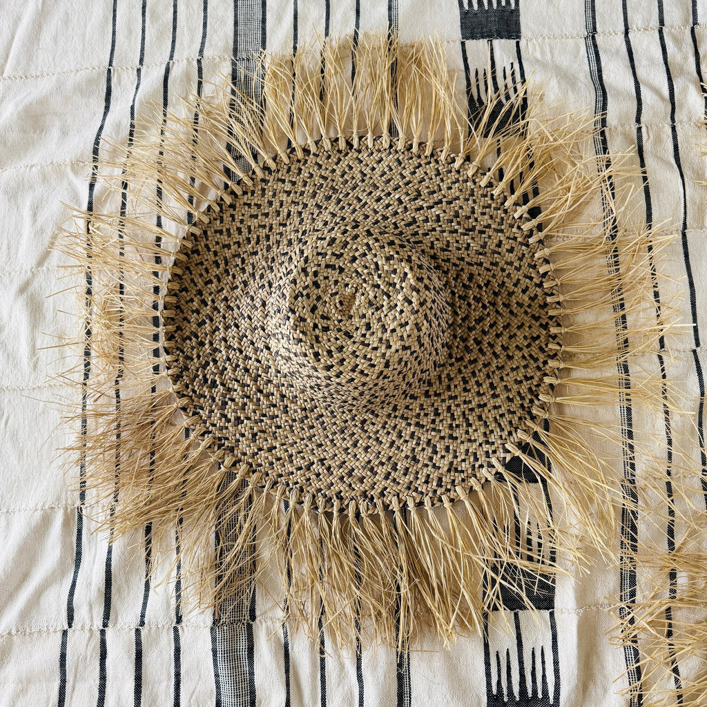 LARGE RAFFIA FRINGE HAT FROM NIGERIA. WALL OR TO WEAR.