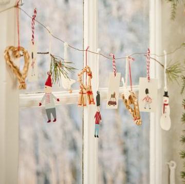 Scandi Christmas Straw Goat Hanging Tree Decoration | 2 Sizes