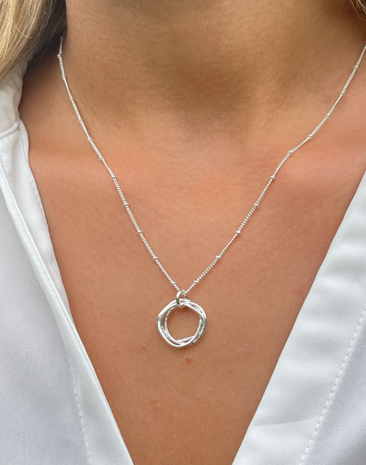 Silver Twisted Circle Necklace