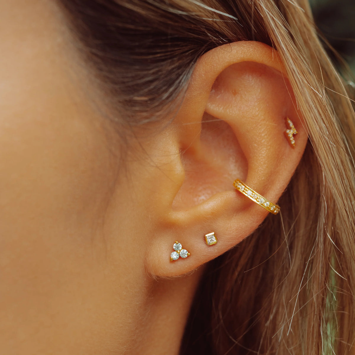 Clover Stud in Gold with Zirconia