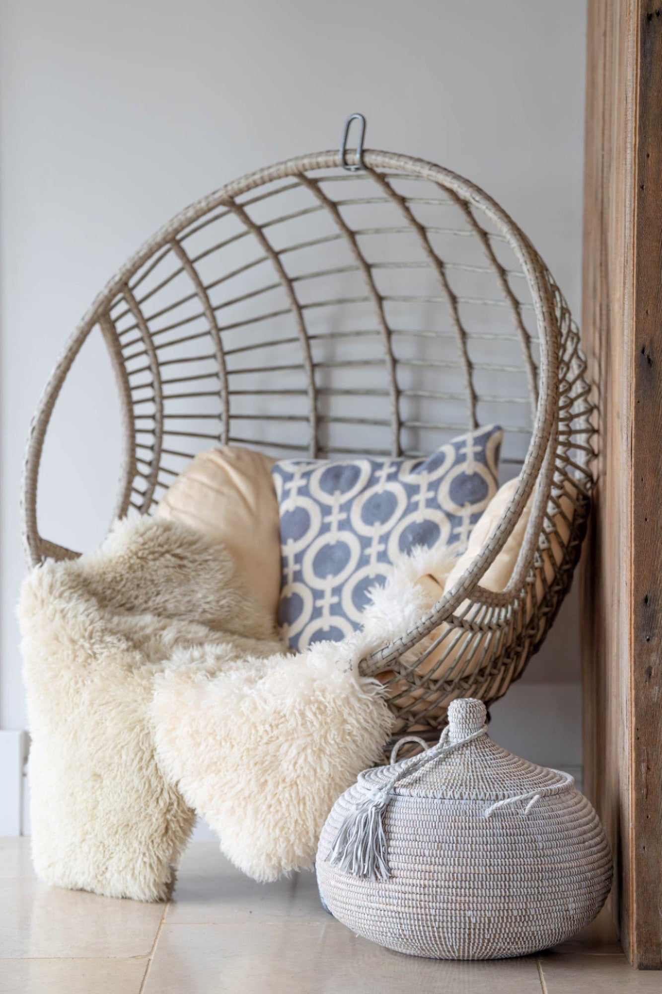 Round White Handwoven Statement Basket with Leather Tassel – NDAR