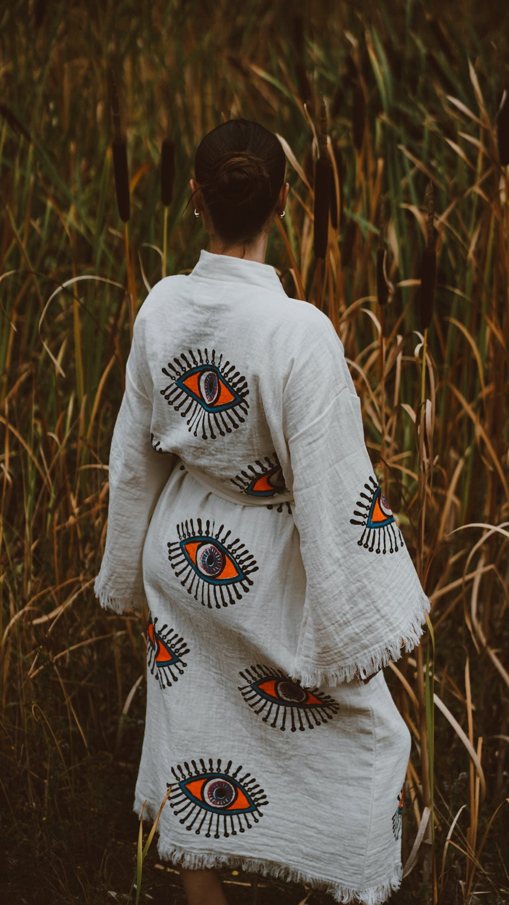 Long Cotton Robe: White with Orange Eye