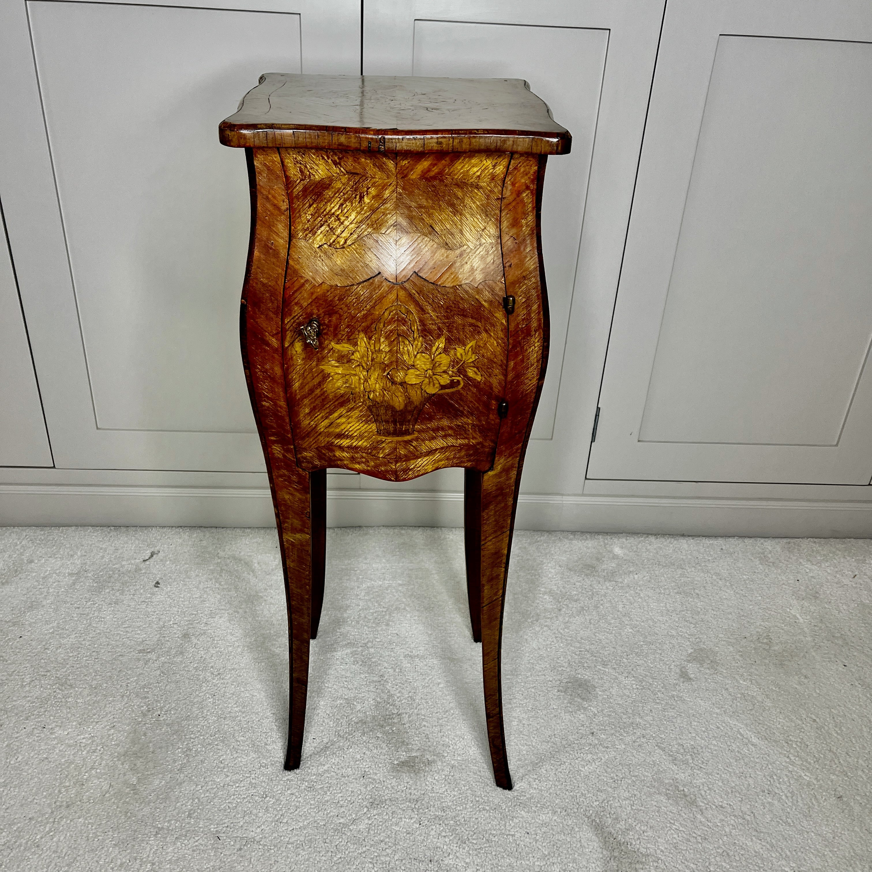 Antique Louis XV style Petit Bombe Cabinet / Bedside Table with 4 drawers inside