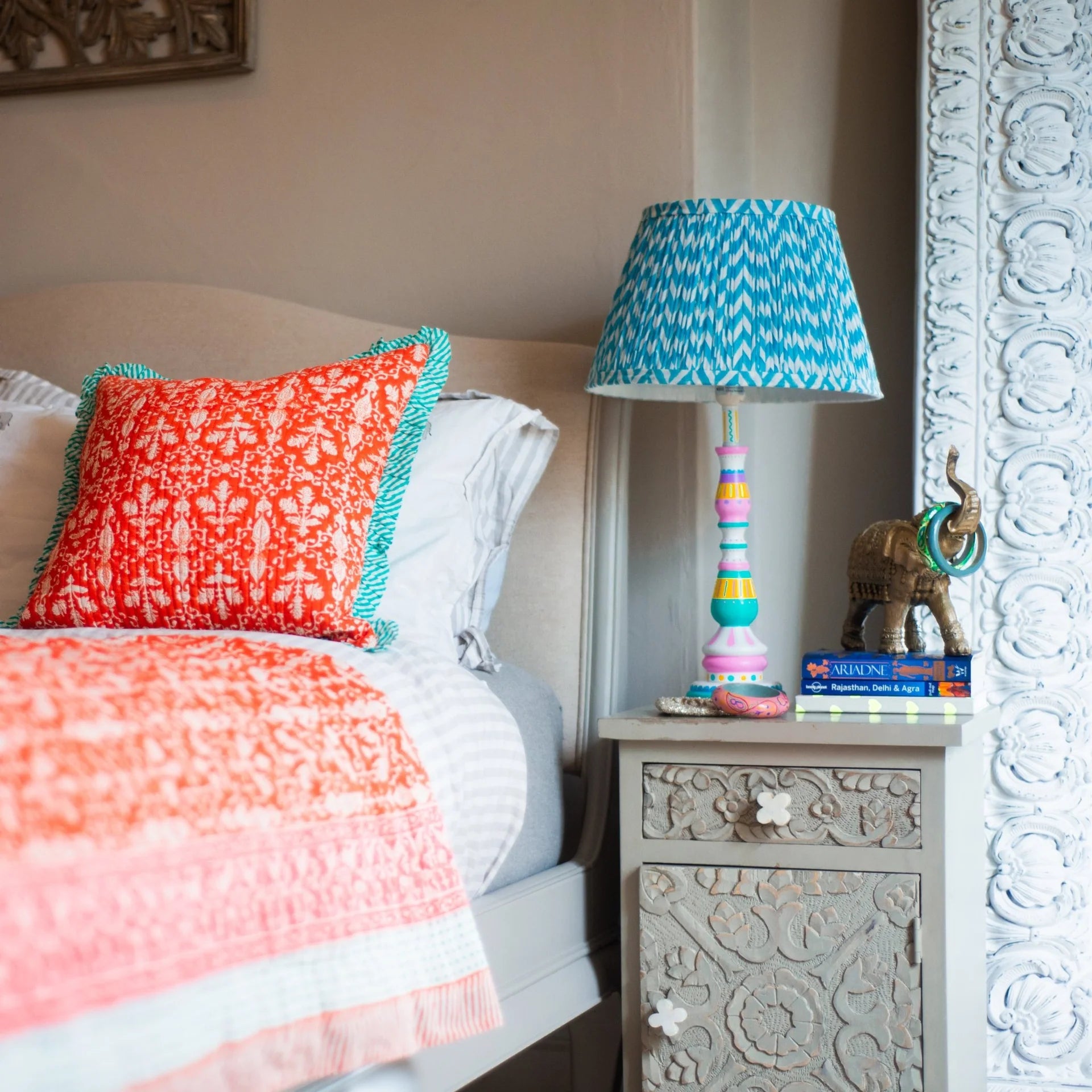 BLOCK PRINT HEIRLOOM QUILT | PALATIAL CORAL - King Size