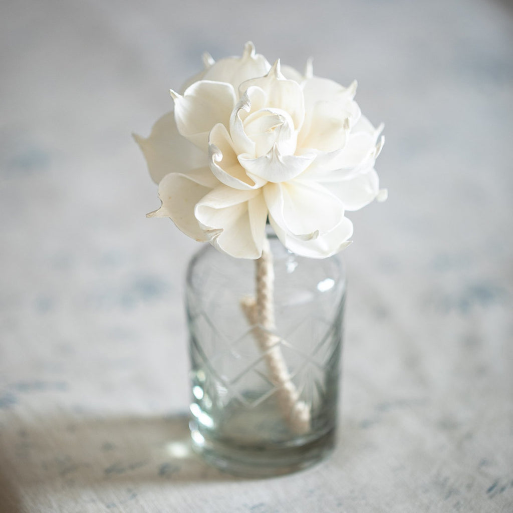 Dahlia Diffuser Flower image 1