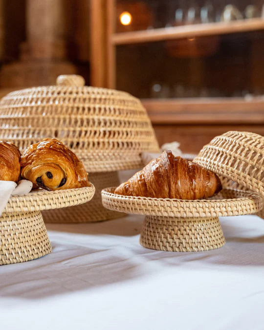 Marlow Cake Cover and Stand