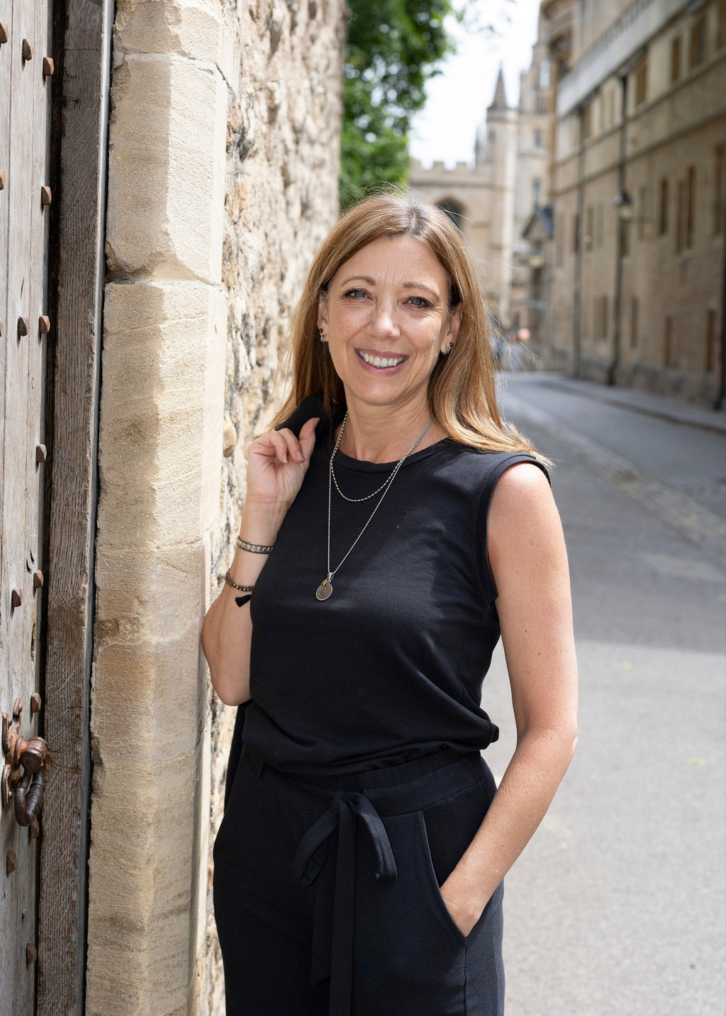 HERO sleeveless top, charcoal