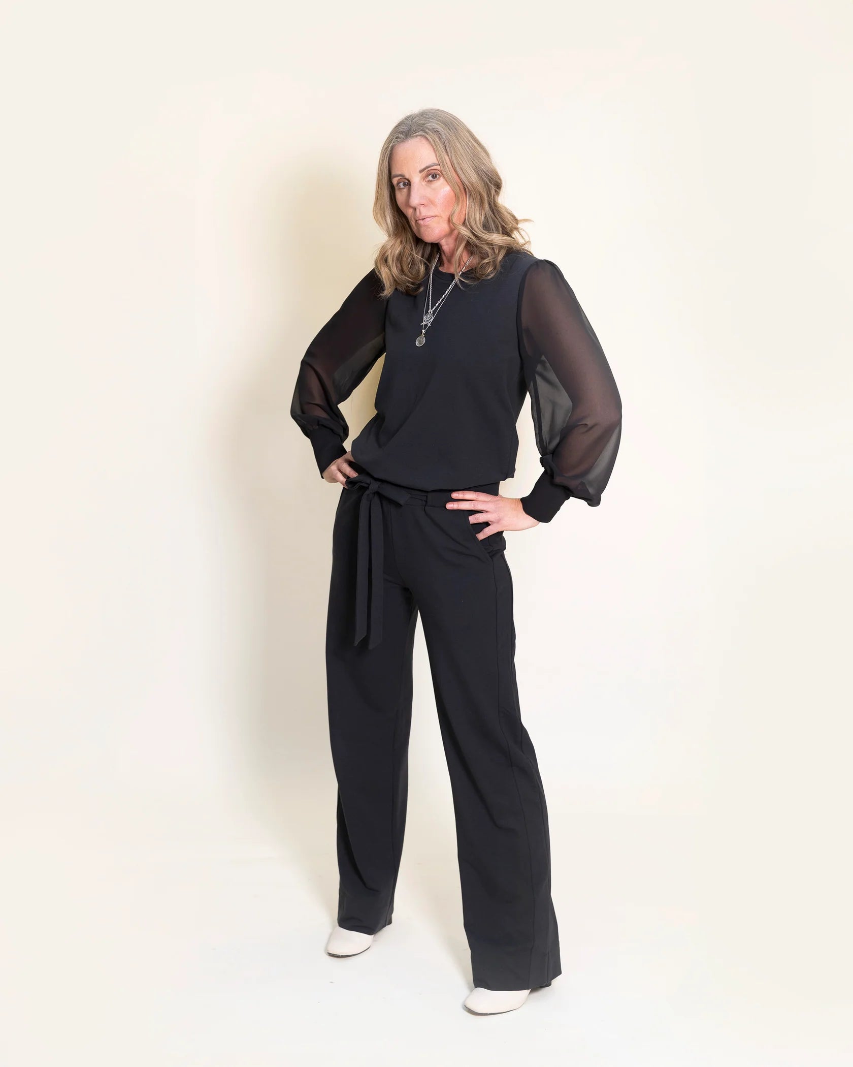 Daphne Sheer Sleeve Top