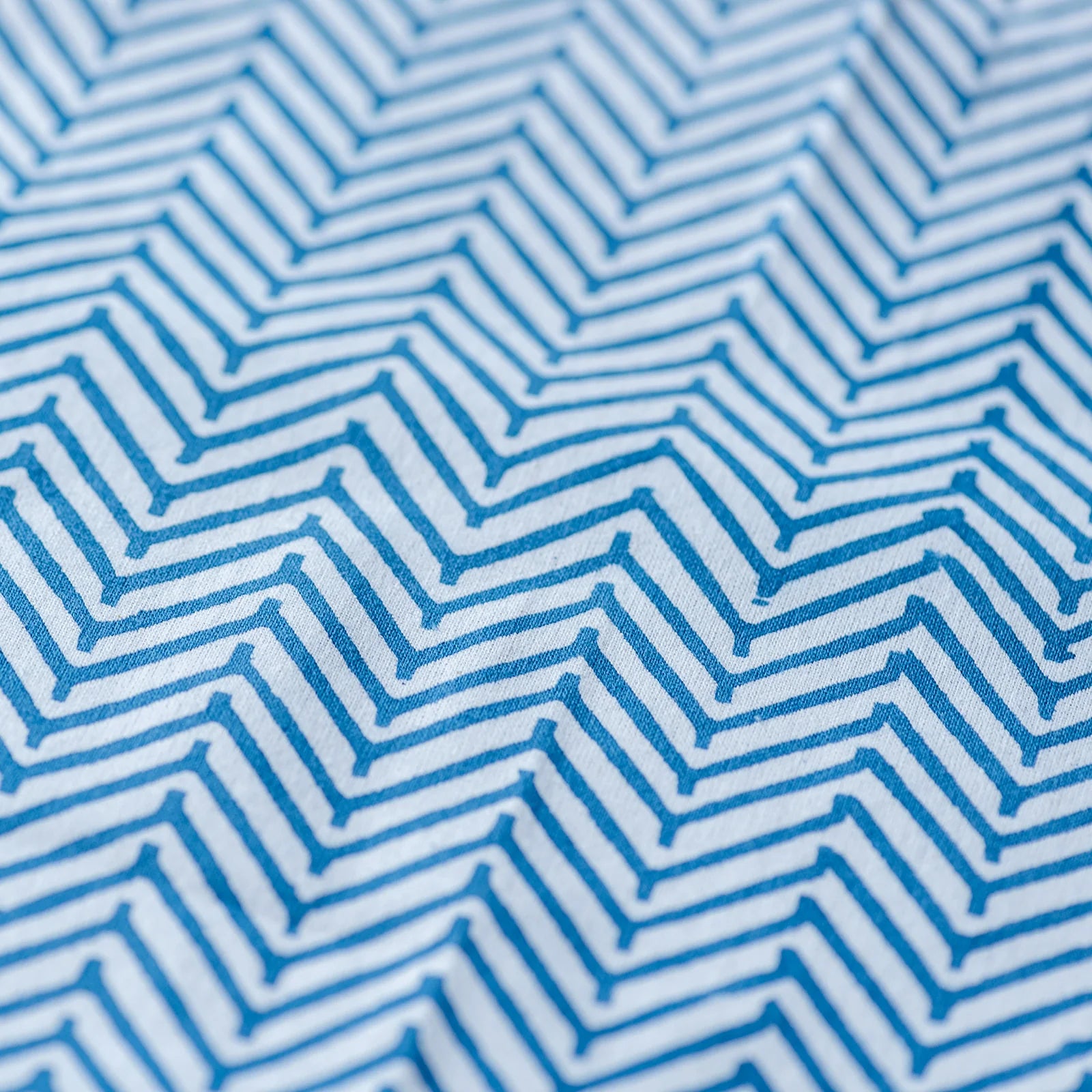 Chevron design, set of 6 napkins