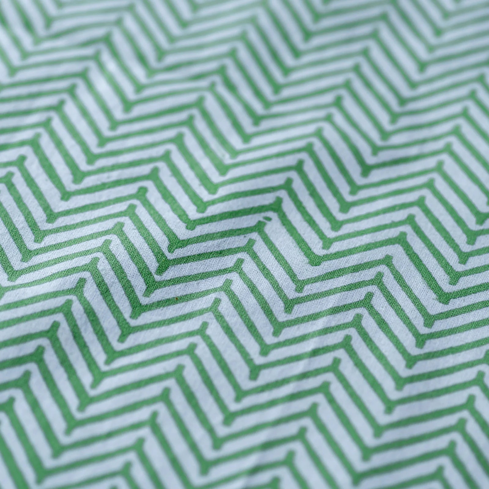 Chevron design, set of 6 napkins