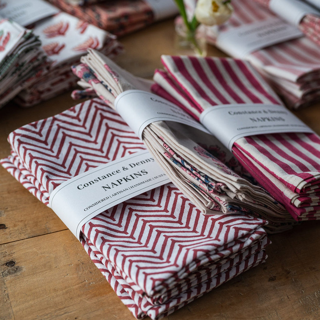 CHEVRON CHERRY set of 6 cotton napkins