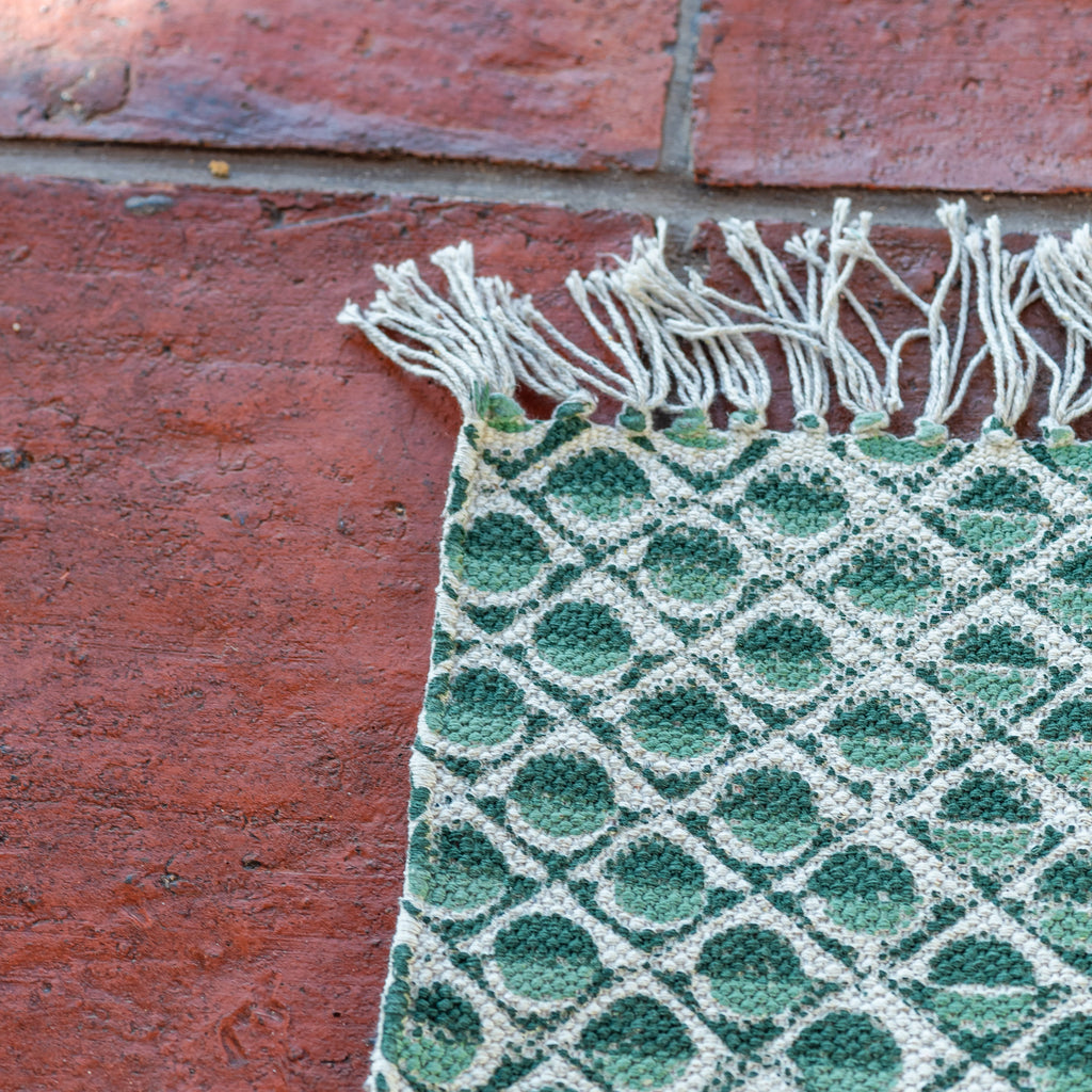 GREEN CIRCLE dhurrie rug
