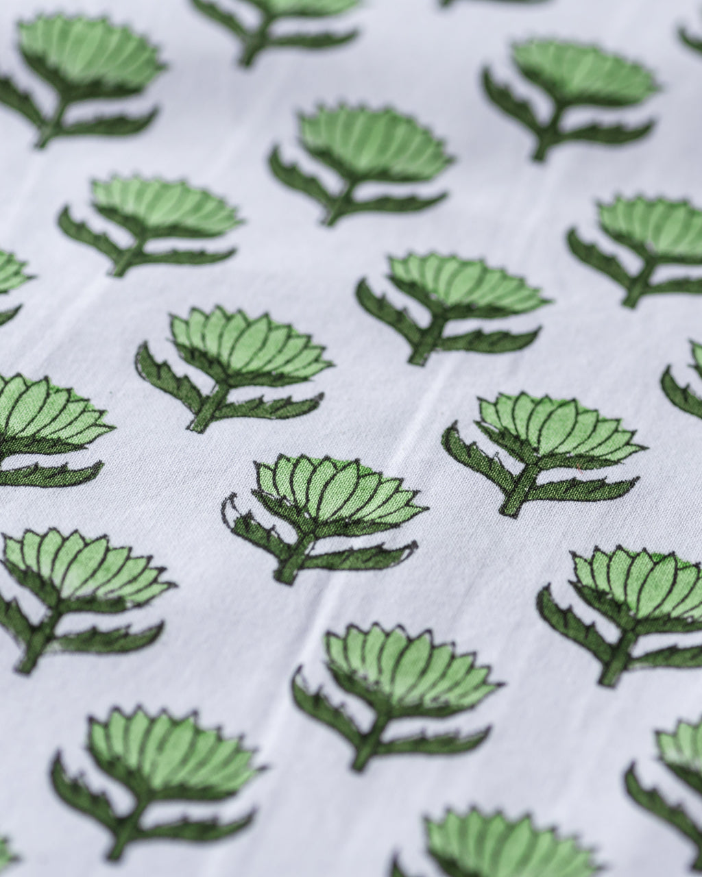 LOTUS FLOWER GREEN set of 6 cotton napkins