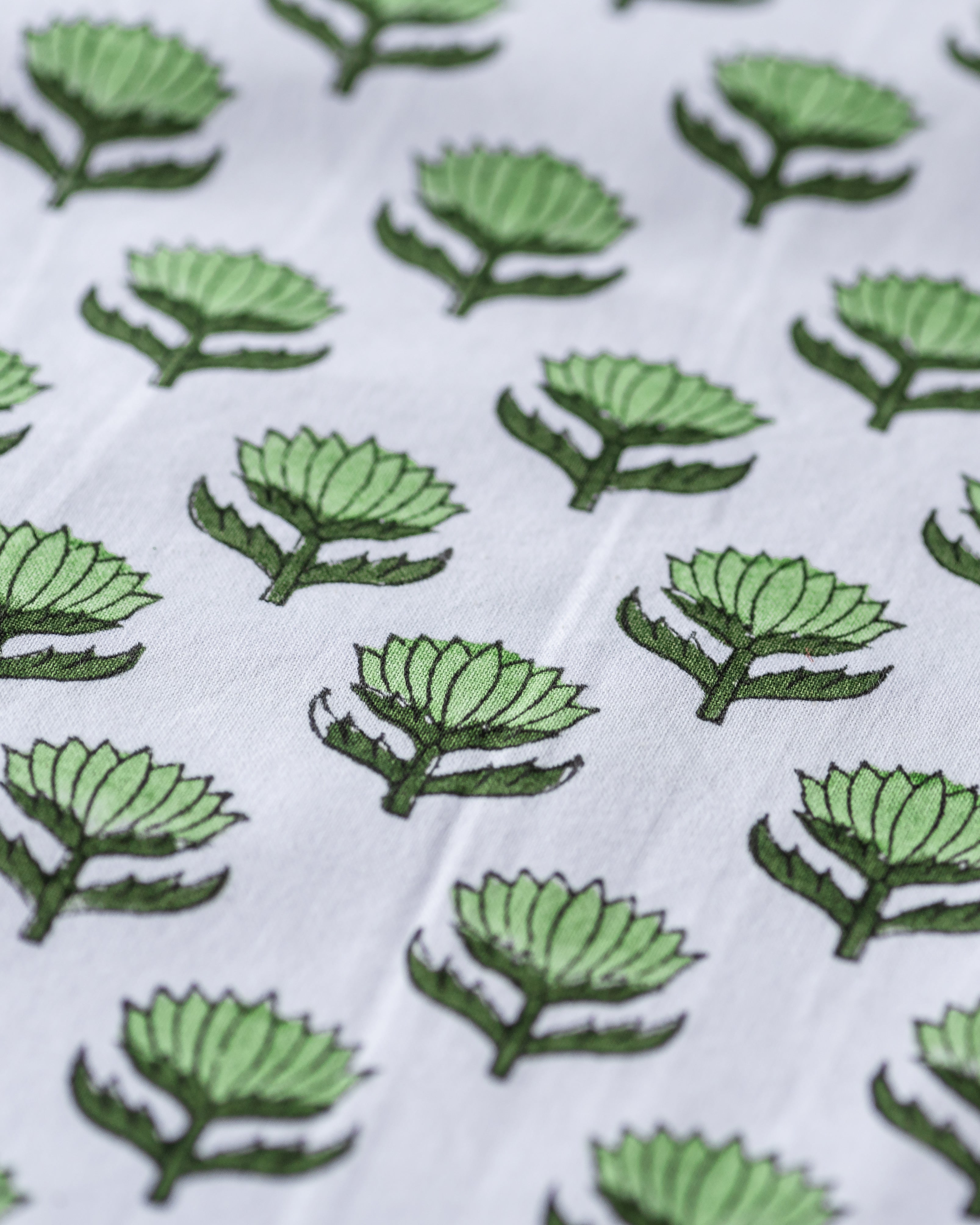 LOTUS FLOWER GREEN set of 6 cotton napkins