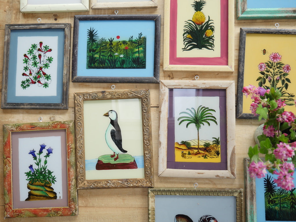 LIPS Indian glass painting