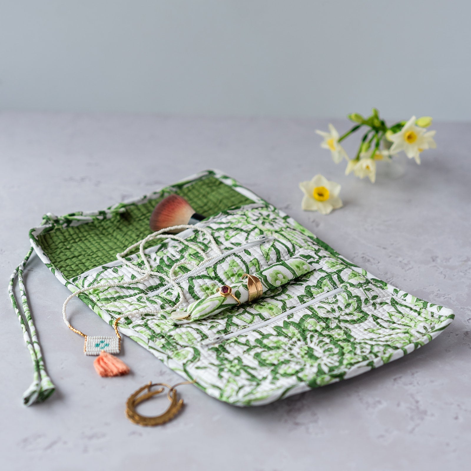 NEW MEADOW jewellery roll
