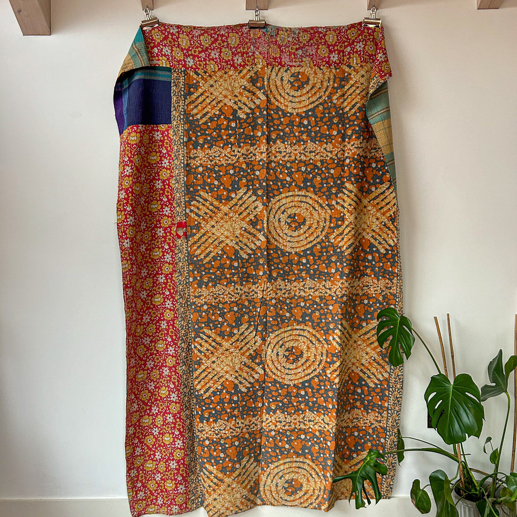 KANTHA 1044
