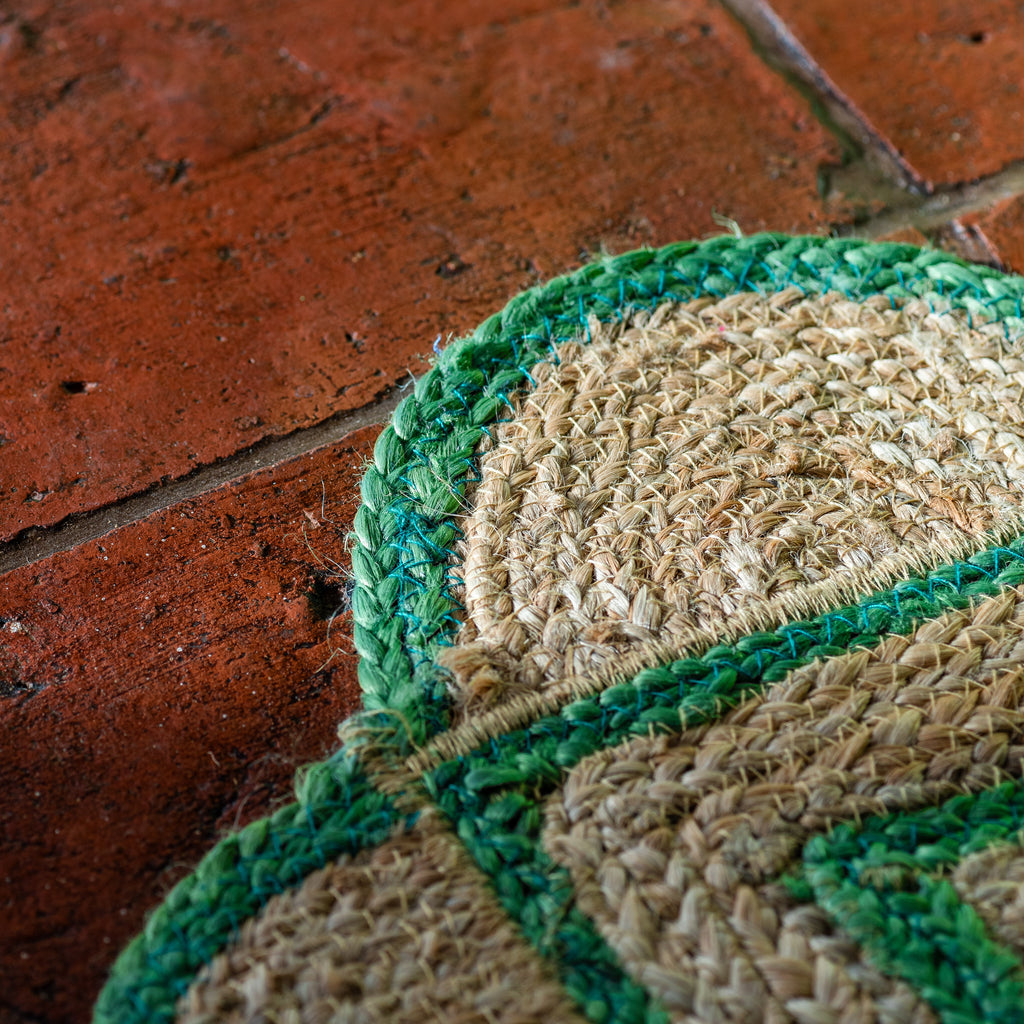 SPRING GREEN scalloped hand woven jute runner