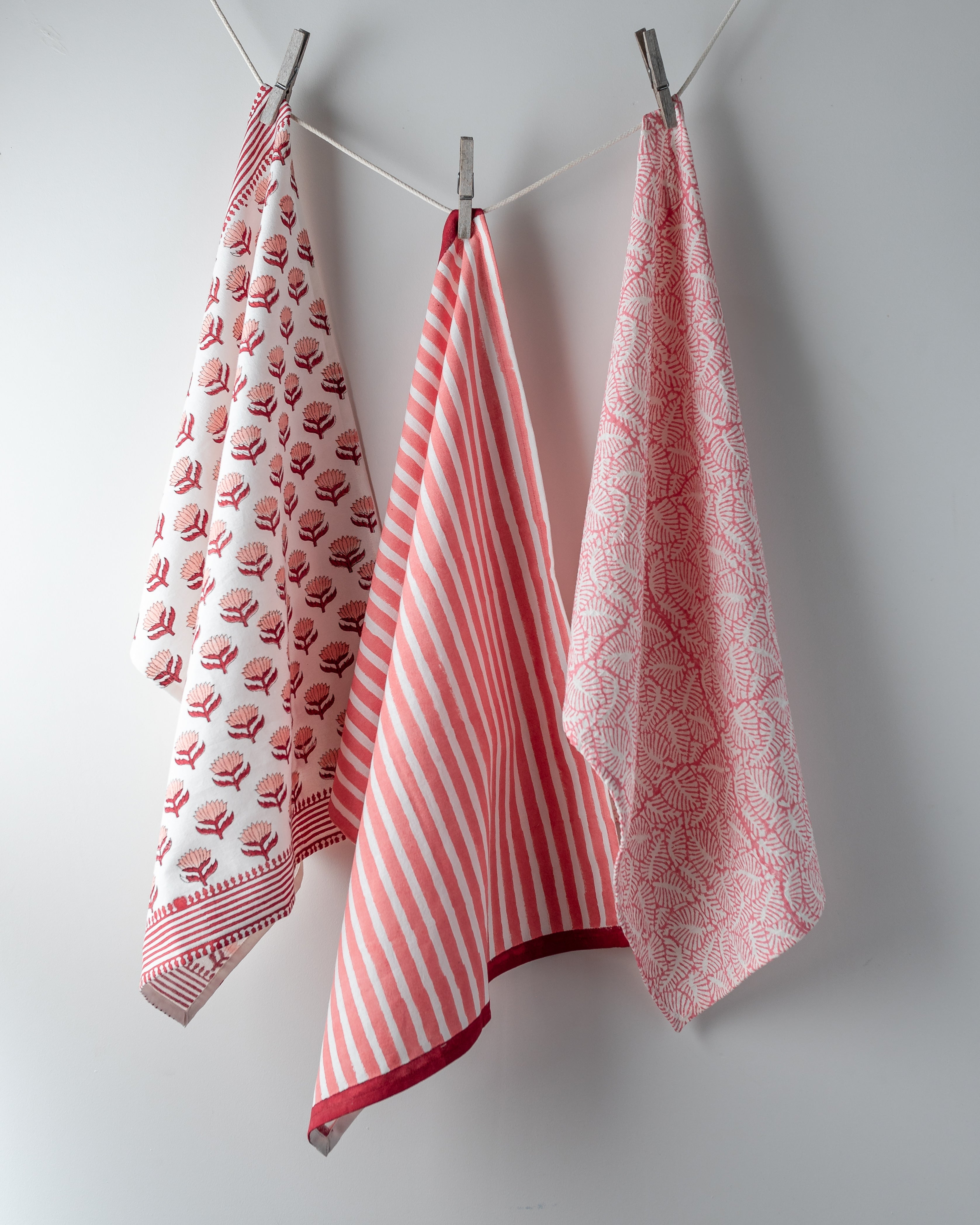 LOTUS FLOWER CHERRY PINK tea towel