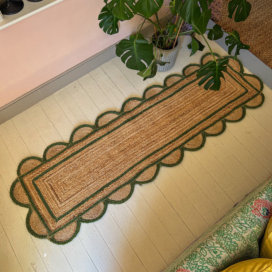 SPRING GREEN scalloped hand woven jute runner