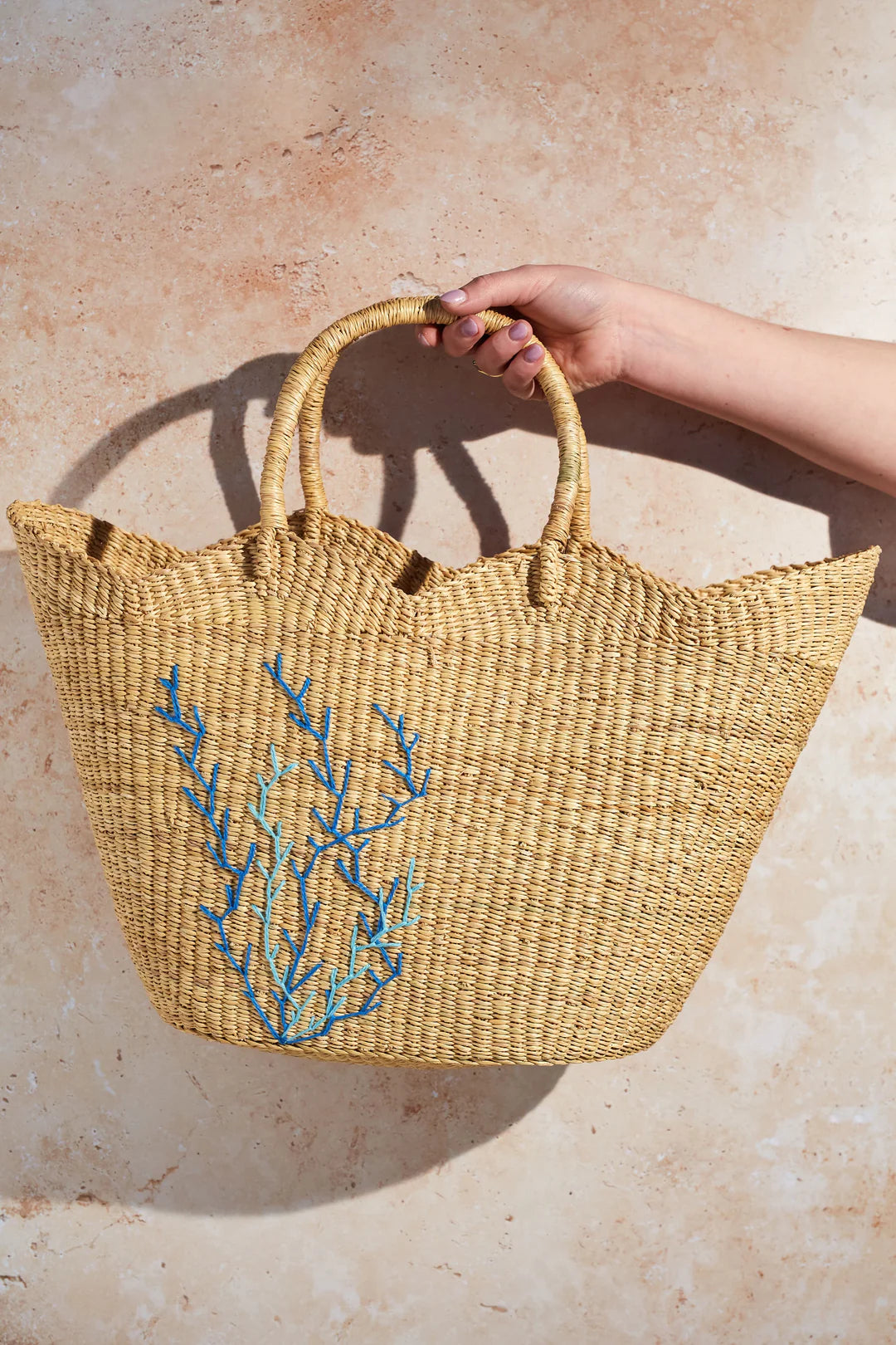 Meribella Scallop Basket Bag