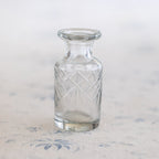 Round Vintage-Inspired Diffuser Bottle image 1