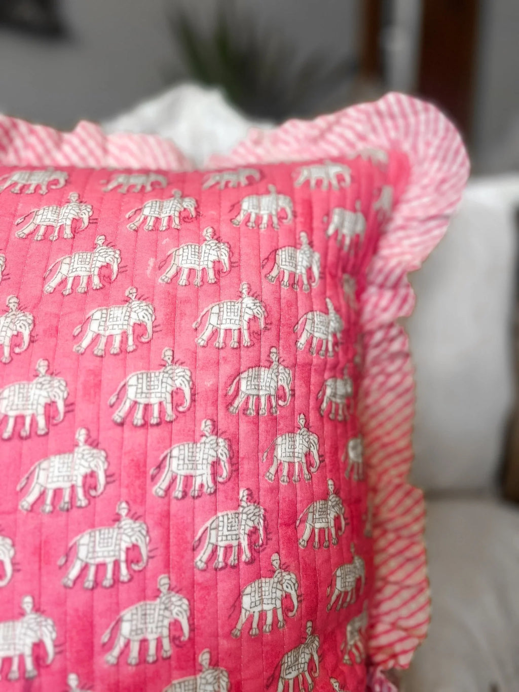 QUILTED RUFFLE CUSHION | ESTHA IN NEON