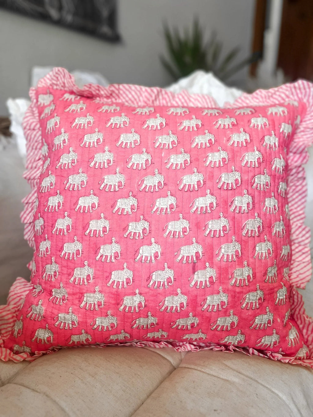 QUILTED RUFFLE CUSHION | ESTHA IN NEON