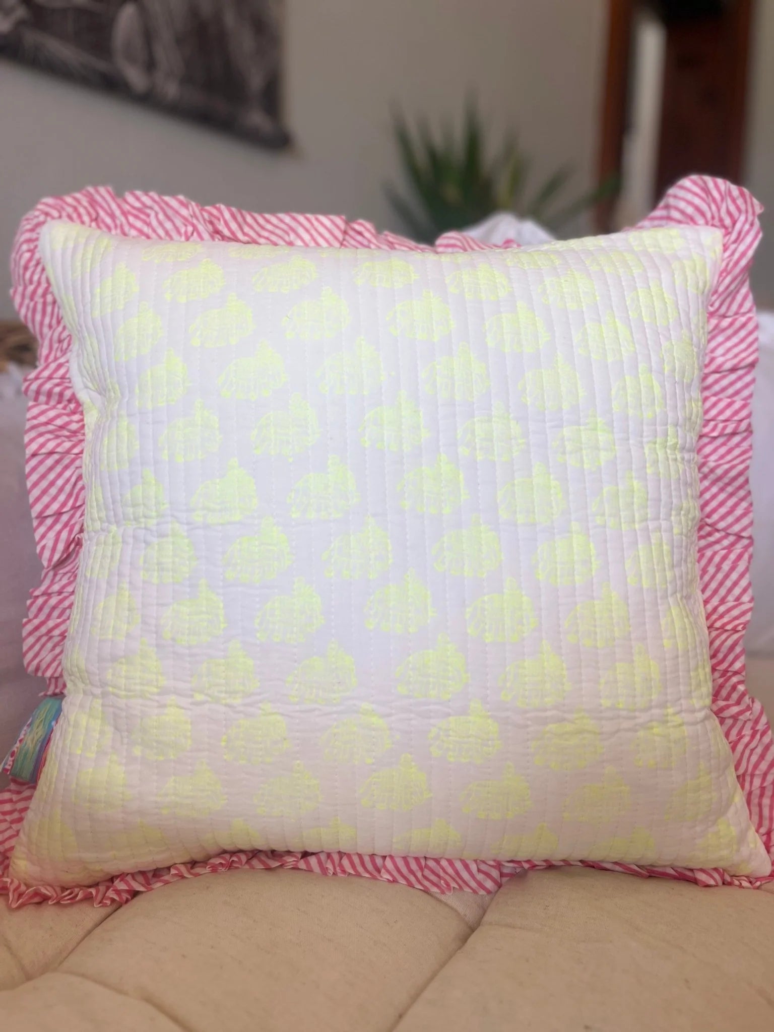 QUILTED RUFFLE CUSHION | ESTHA IN NEON