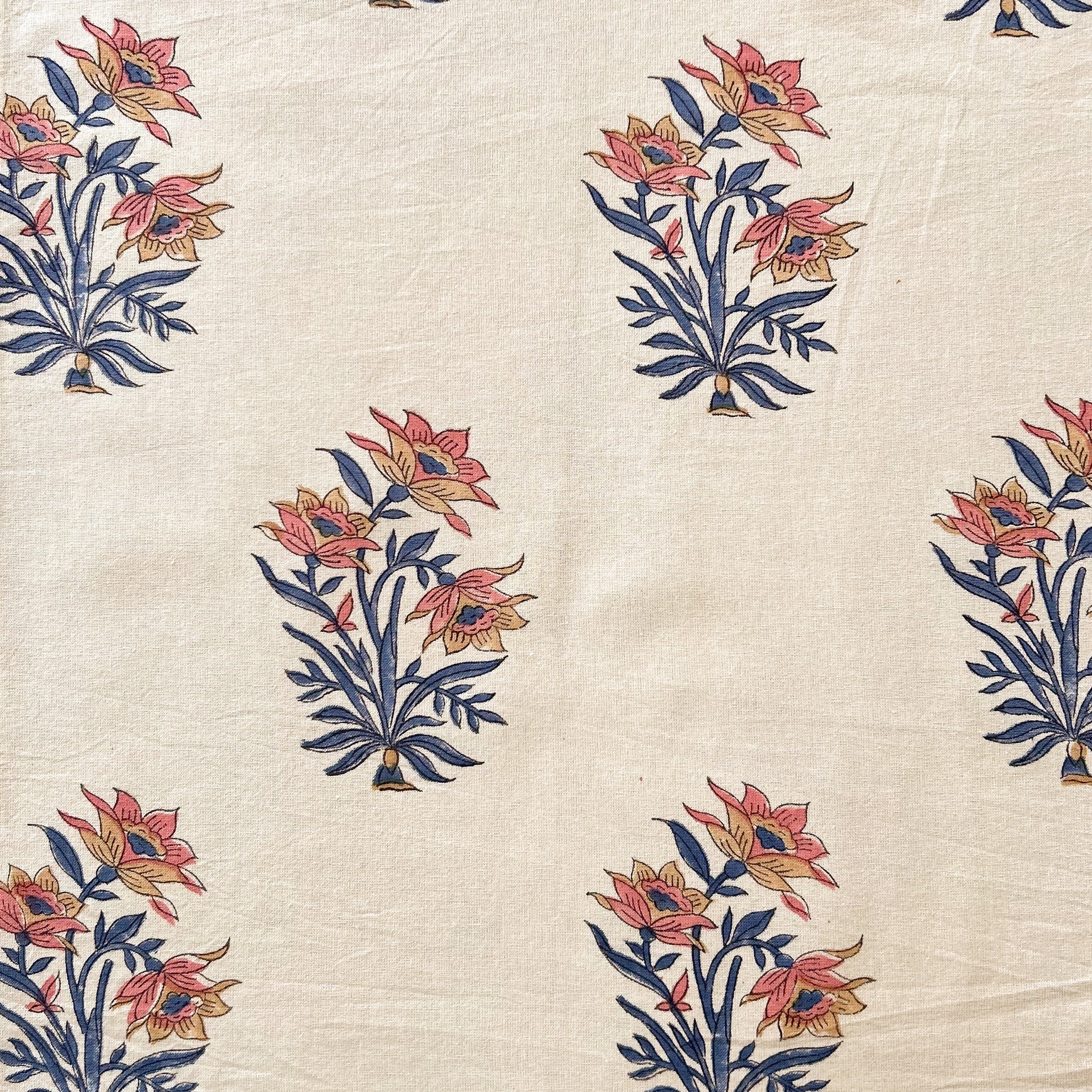 Flower Design, set of 4 napkins