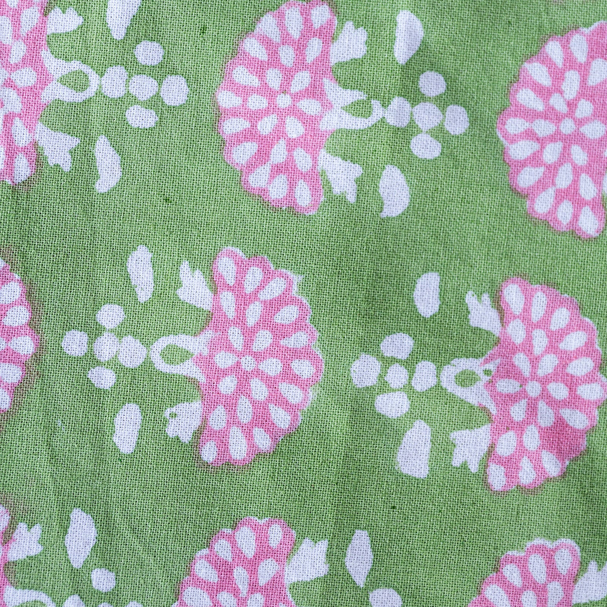 NEW FAN YEABRIDGE GREEN hand block printed tablecloth