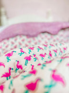 HANDMADE SCALLOP STANDARD QUILT | PINK FLAMINGO