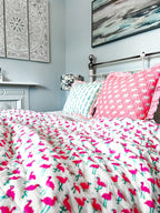 HANDMADE SCALLOP STANDARD QUILT | PINK FLAMINGO
