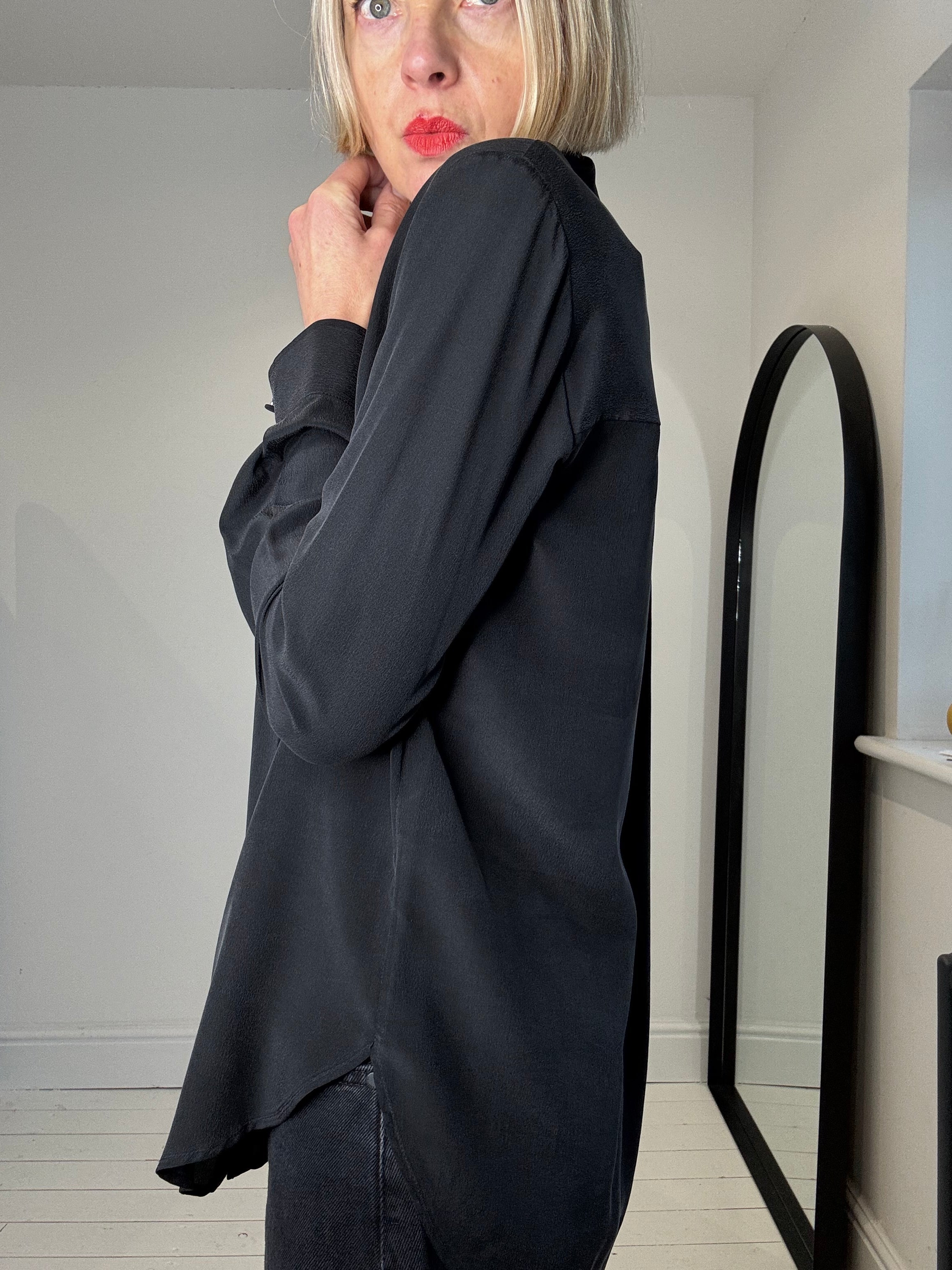 Tie neck silk blouse