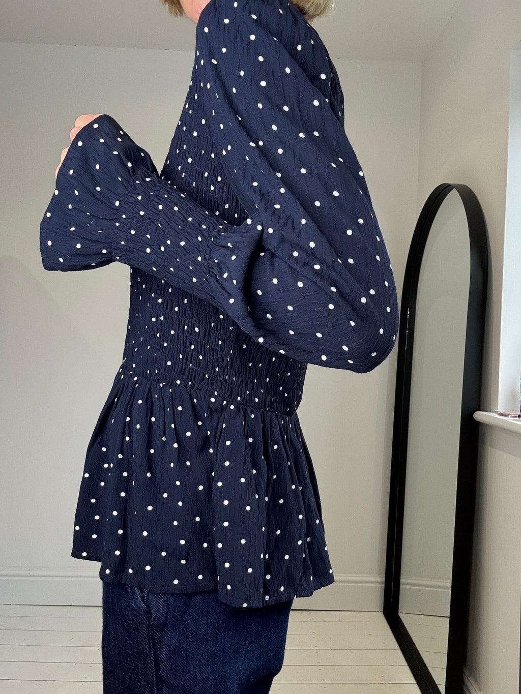 Spot print long sleeve crepe top