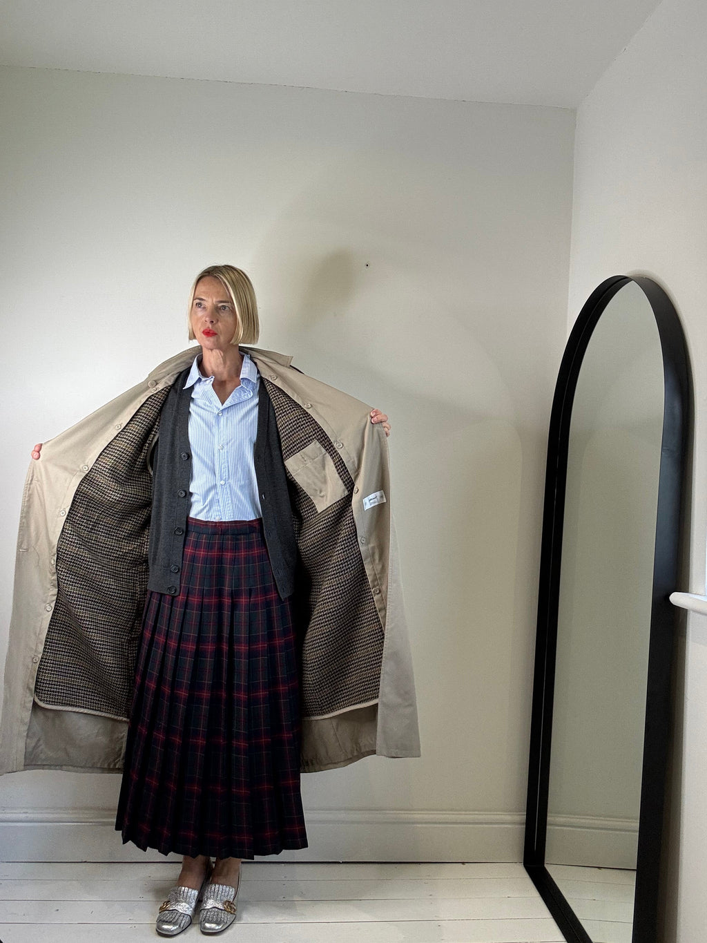 VINTAGE double breasted trench coat