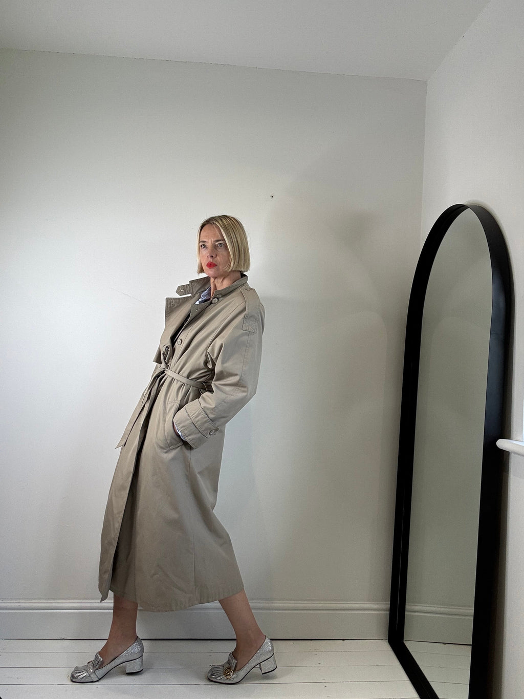 VINTAGE double breasted trench coat