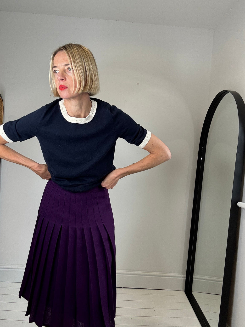 Contrast trim knitted tee