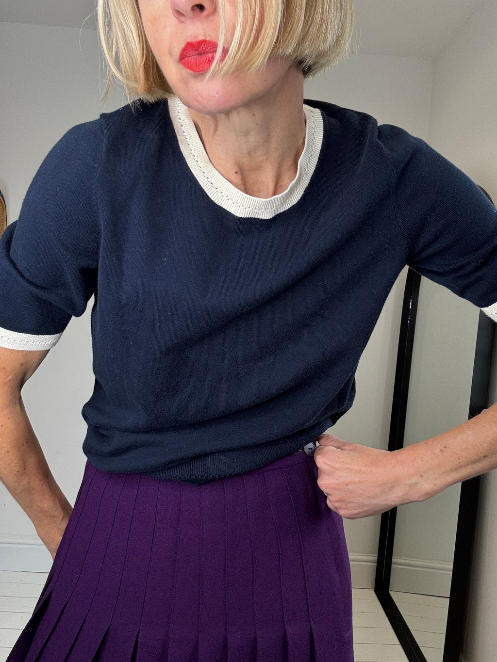 Contrast trim knitted tee