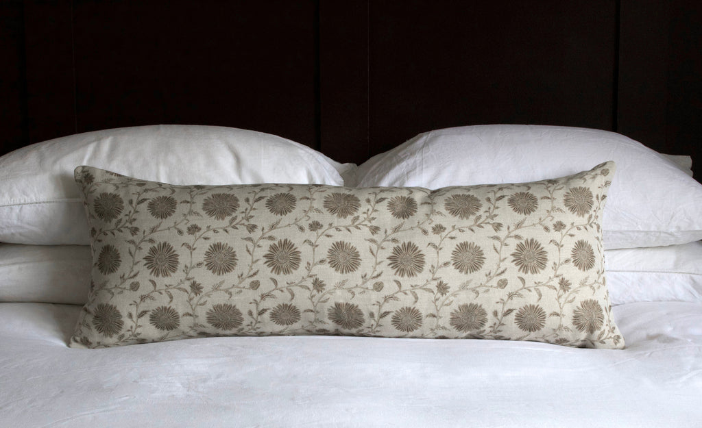 LUMBAR CUSHION ~ MOONPENNY/DAISY CHAIN CLAY