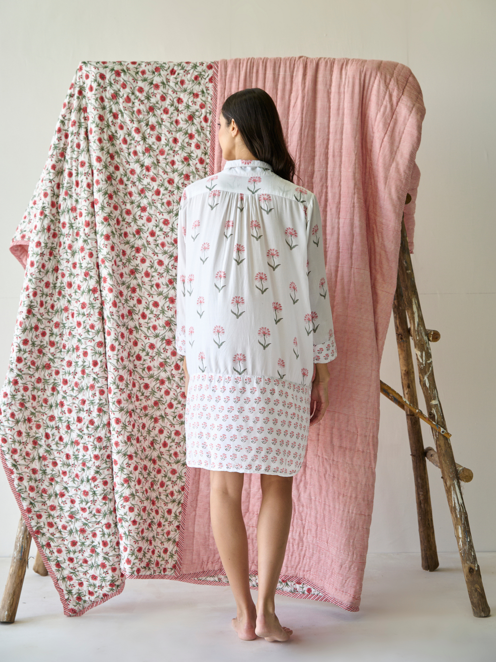 Nancy Night / Beach Shirt in Pink and Green