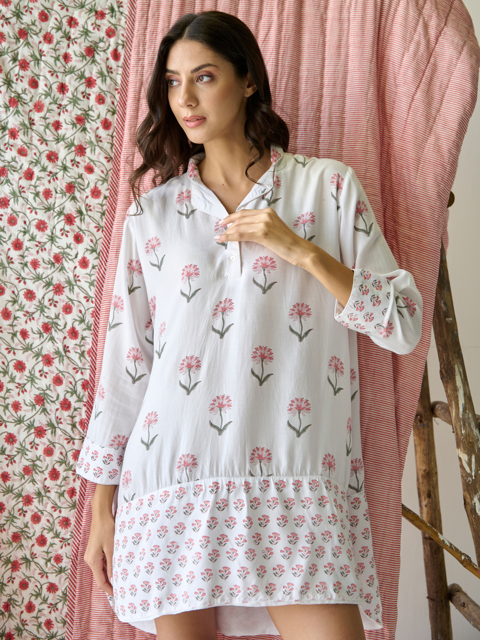 Nancy Night / Beach Shirt in Pink and Green