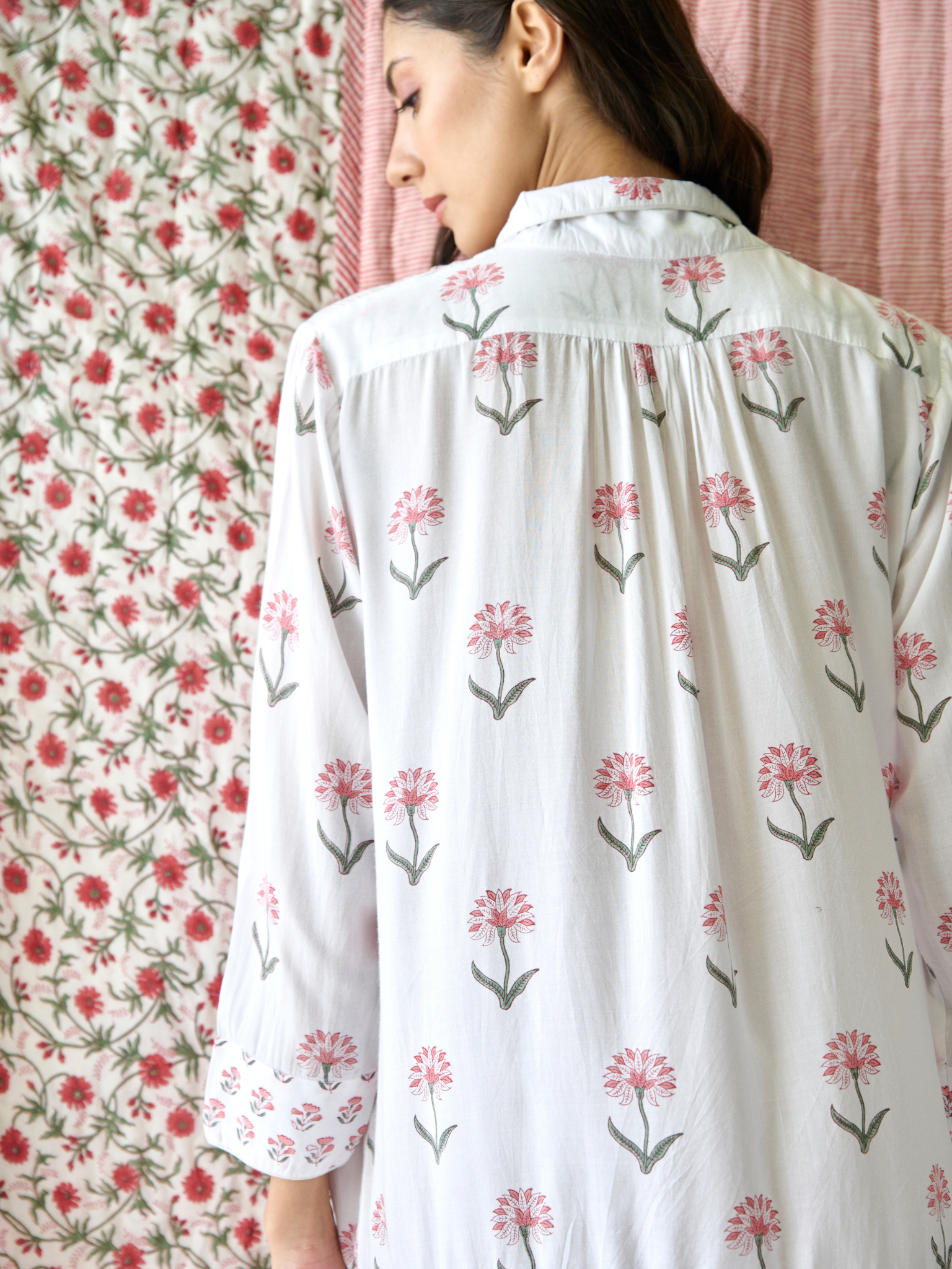 Nancy Night / Beach Shirt in Pink and Green