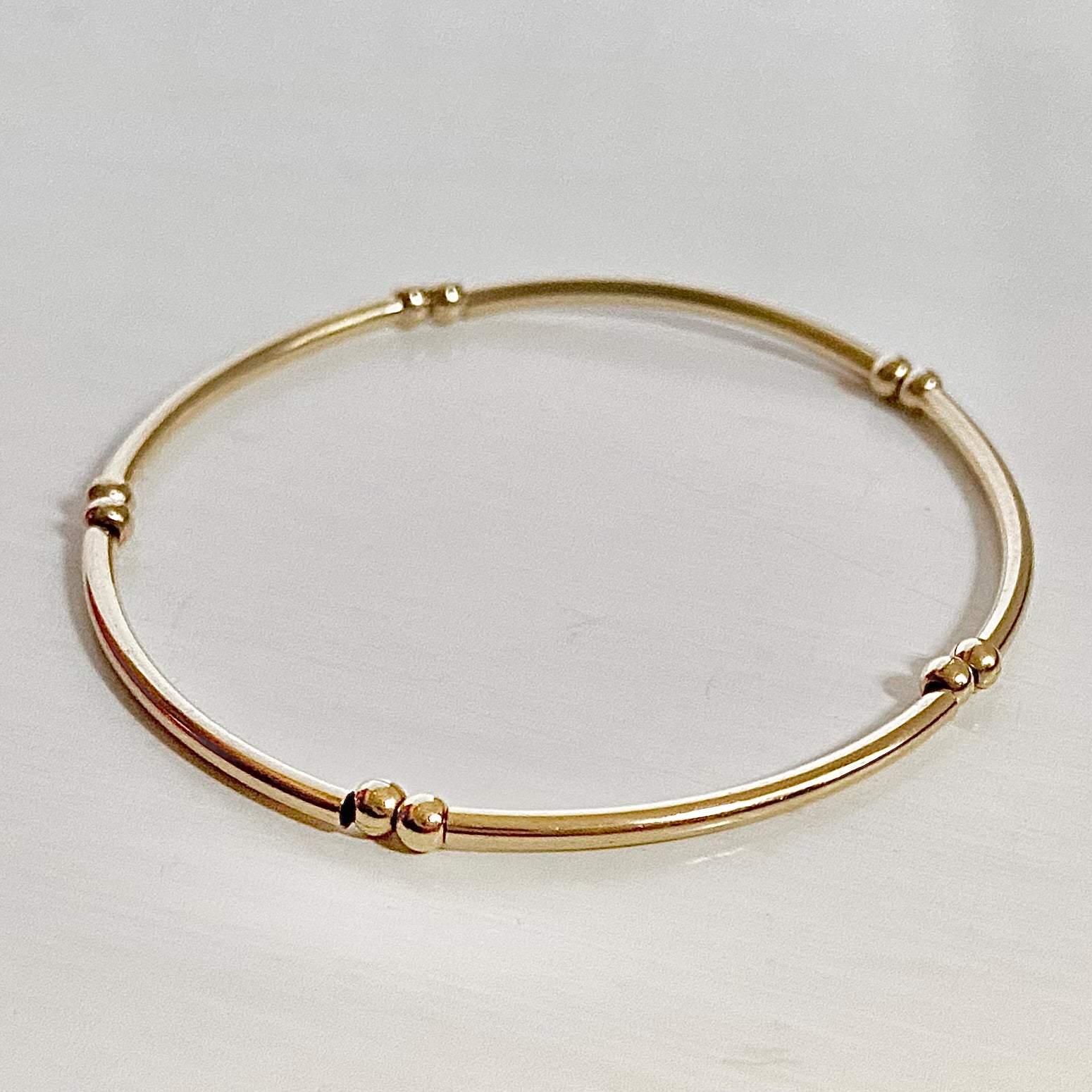 Gold filled bead bamboo patterened bangle