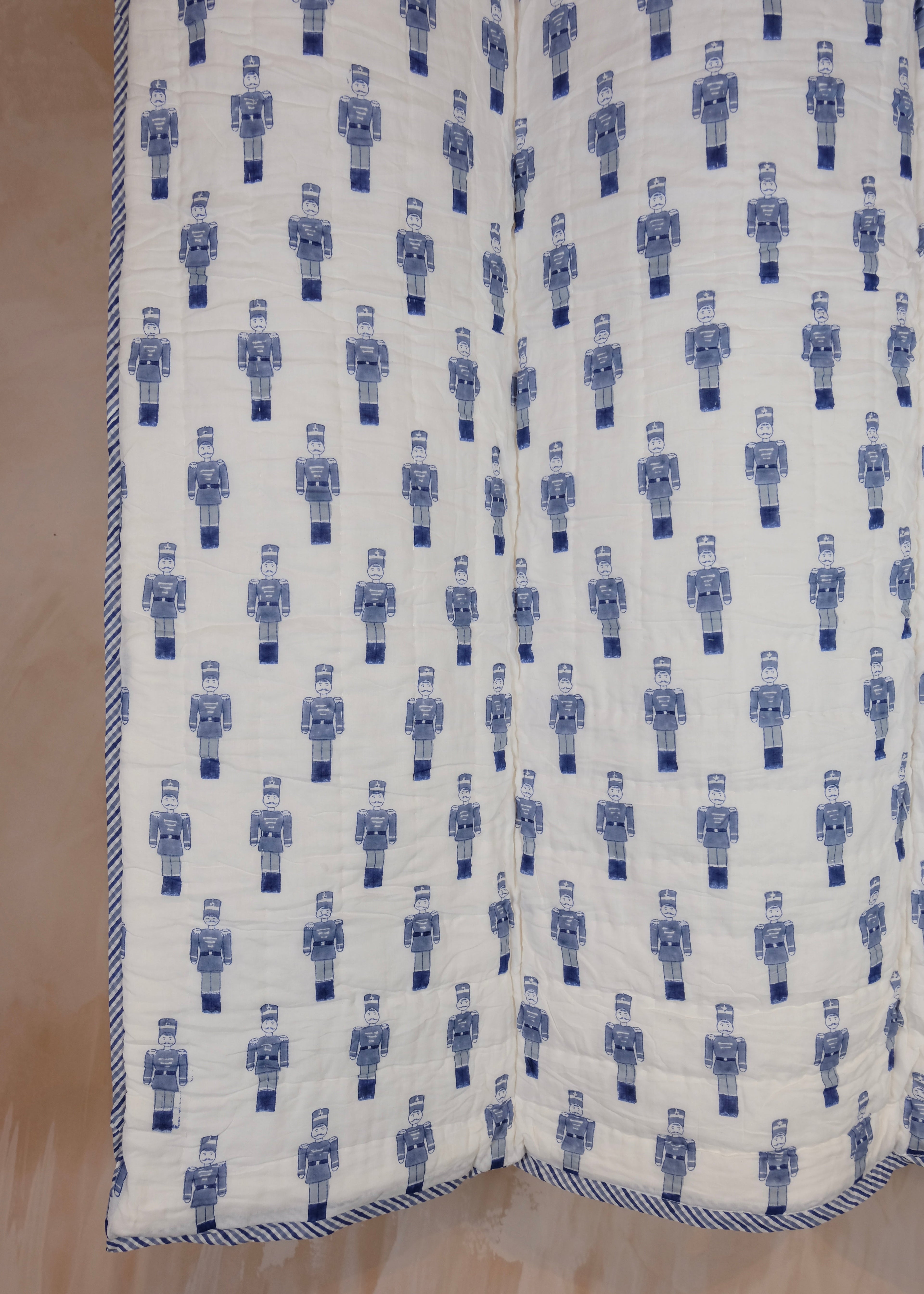 Large Toy Soldier Cot / Toddler Quilt