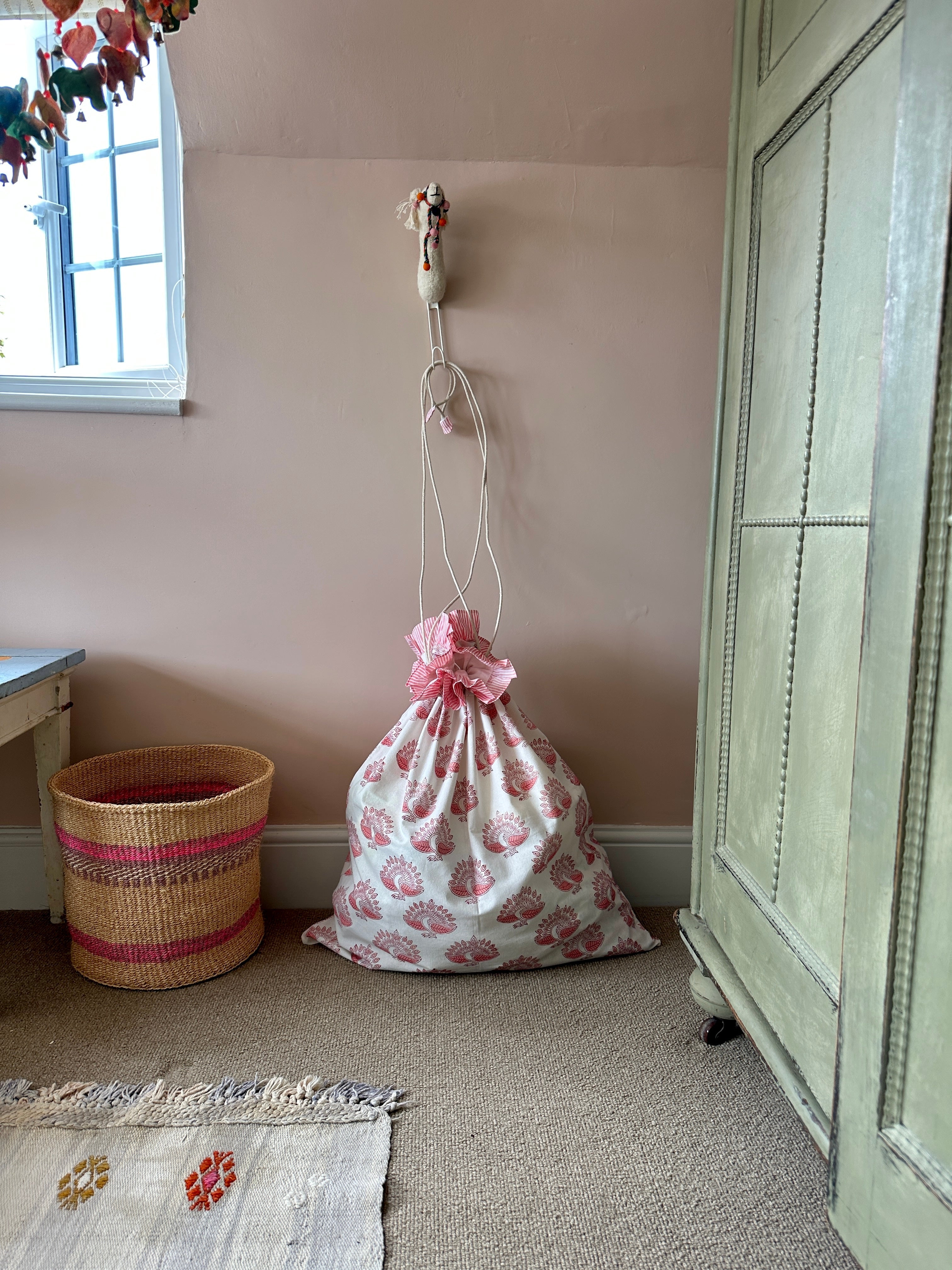 Pink Peacock Sack